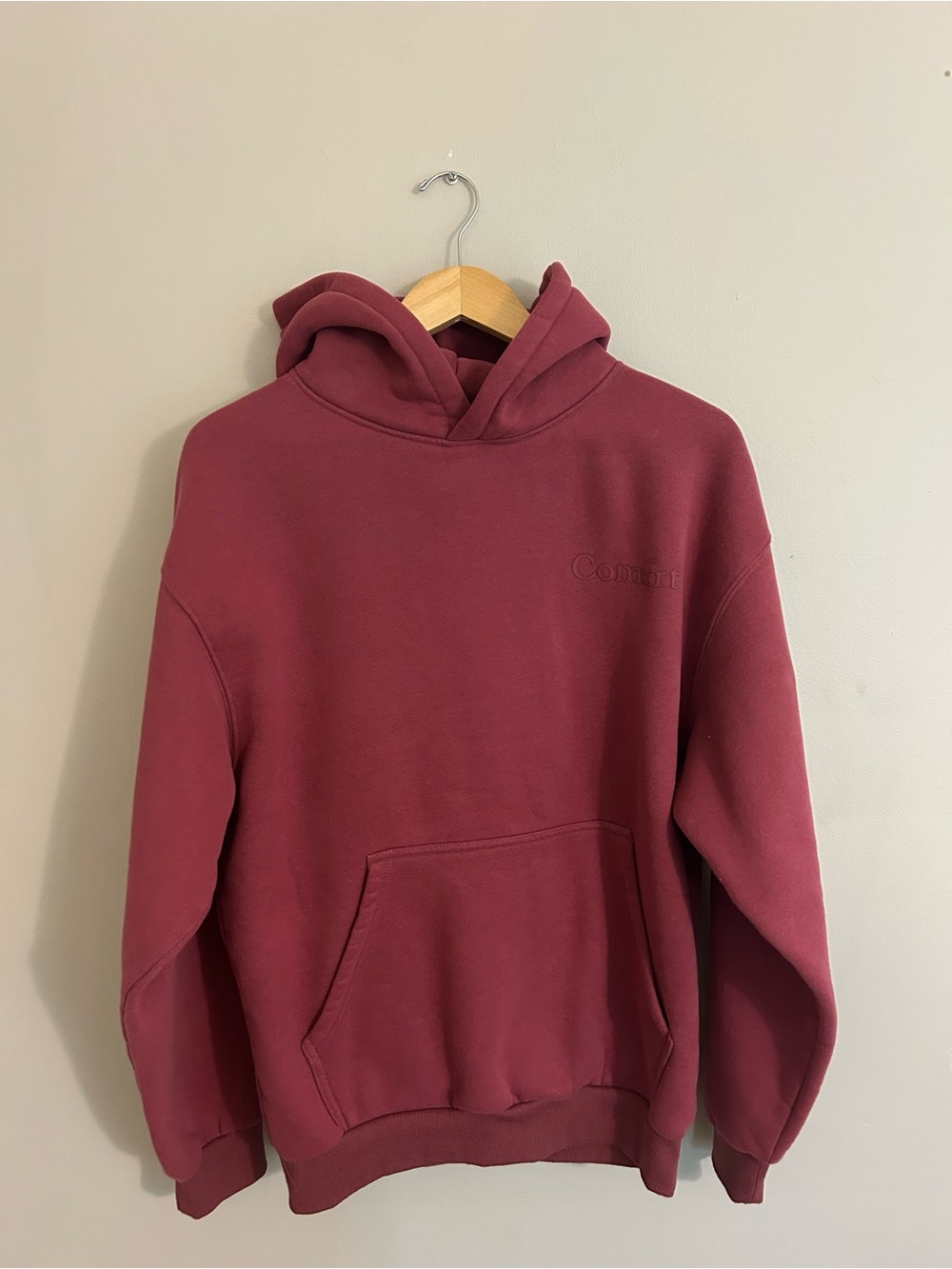 Comfort Embroidered Maroon Hoodie - Men